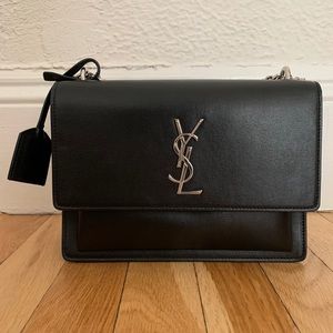 Saint Laurent sunset medium calfskin black